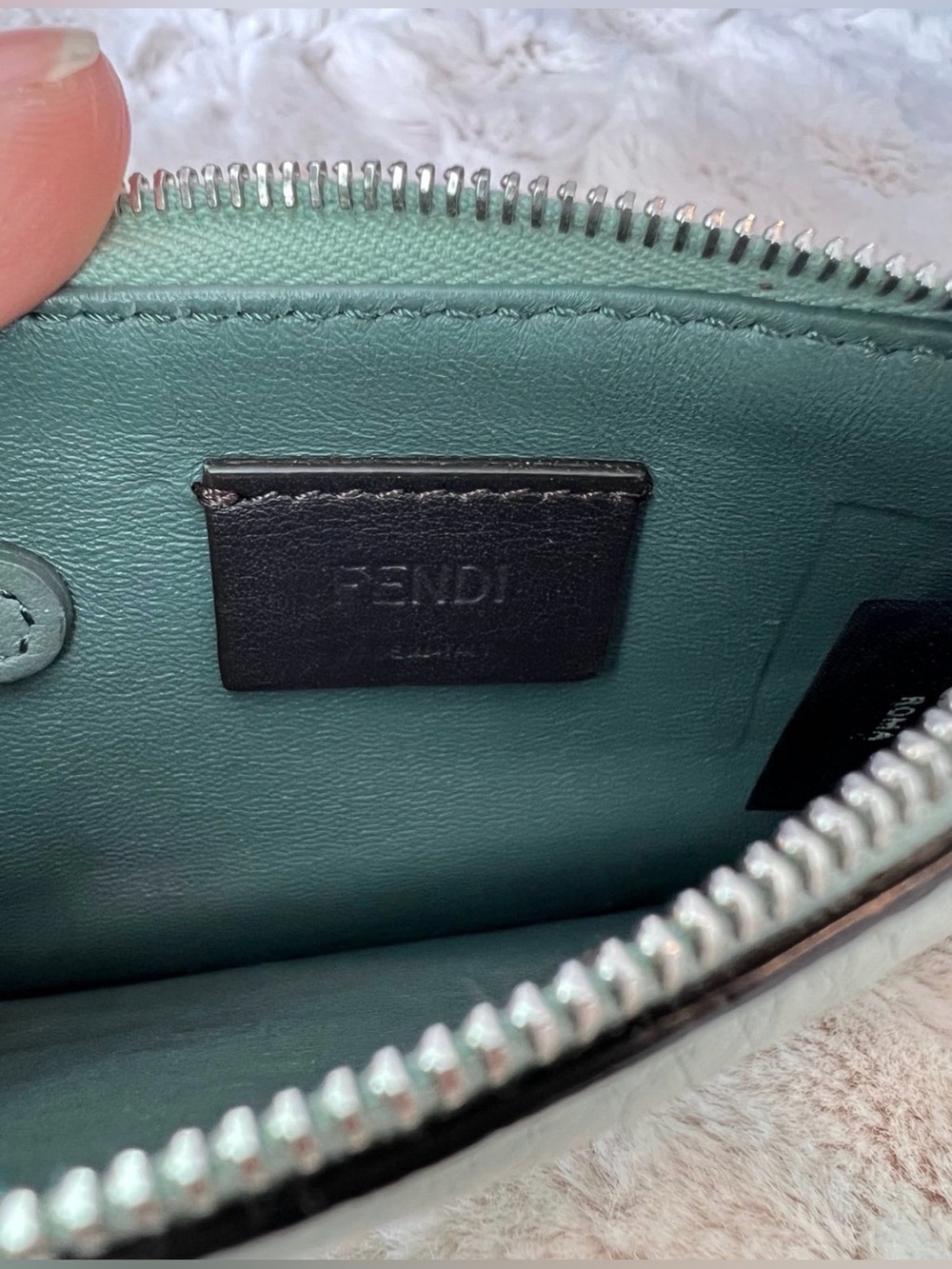 Fendi Mint Green Textured Leather Card Holder/Key Pouch - Picture 9 of 11